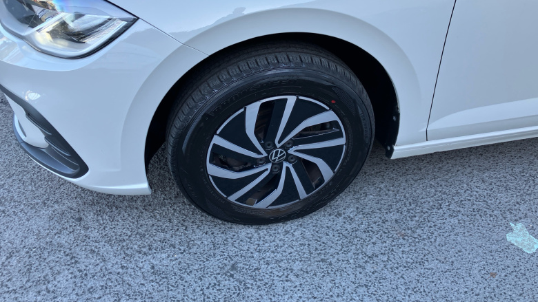 Volkswagen Polo 1.0 Life 5dr Petrol Hatchback